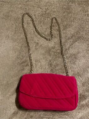 Unk Hot Pink Quilted Velvet Crossbody with Silver Chain